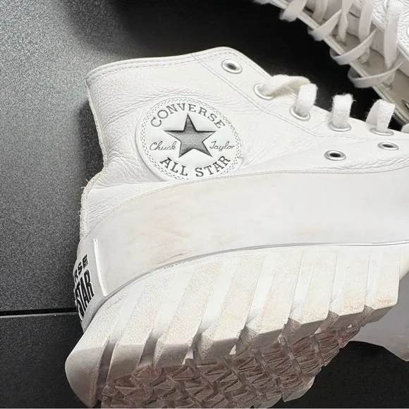 Converse Chuck Taylor All Star Lugged white Leather Shoes platform chunky 10