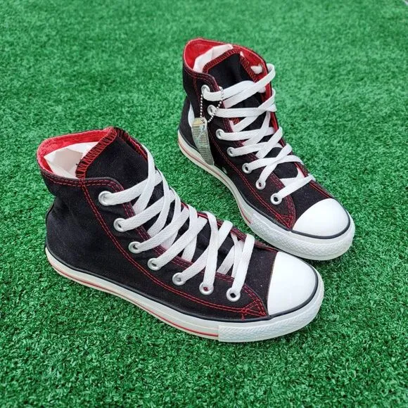 Converse chuck Taylor all Star - Men's shoes - Size 5 And  Women's shoes - Size