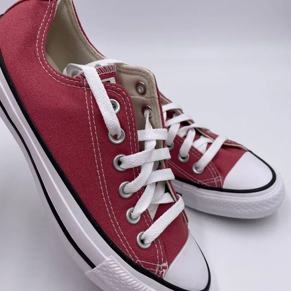 Converse Chuck Taylor All Star Womens Shoes