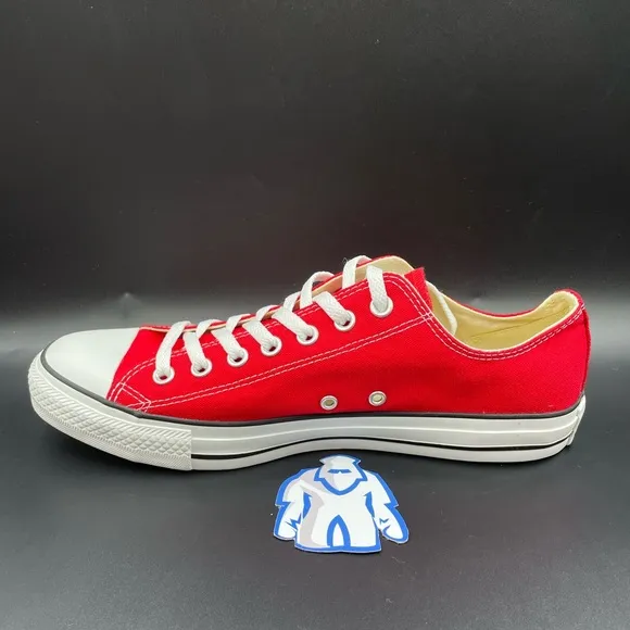 Converse Chuck Taylor All Stars Low Men’s Sz 9.5 &amp; 10