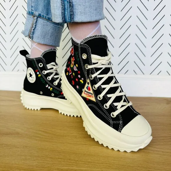 ⭐Converse Sz 11 Women's Shoes Run Star Hike Platform Floral Embroidery A02192C