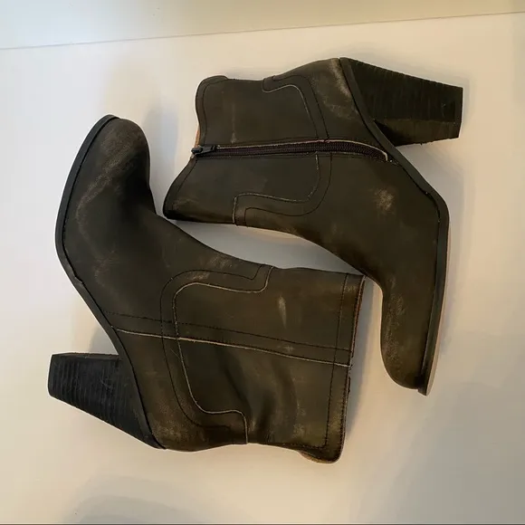 CORSO COMO NEW SHOES BOOTS ANKLE BLACK GRAY LEATHER DISTRESSED SIZE 9.5 M NWOT