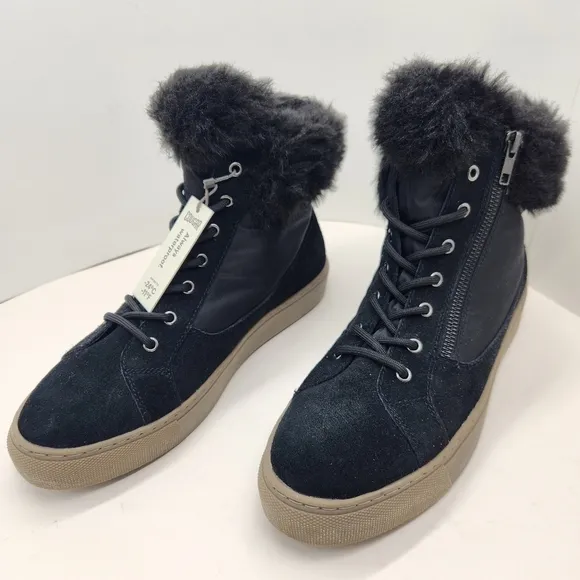 Cougar boots women's 10 black suede fur Dubliner waterproof winter comfy new$140