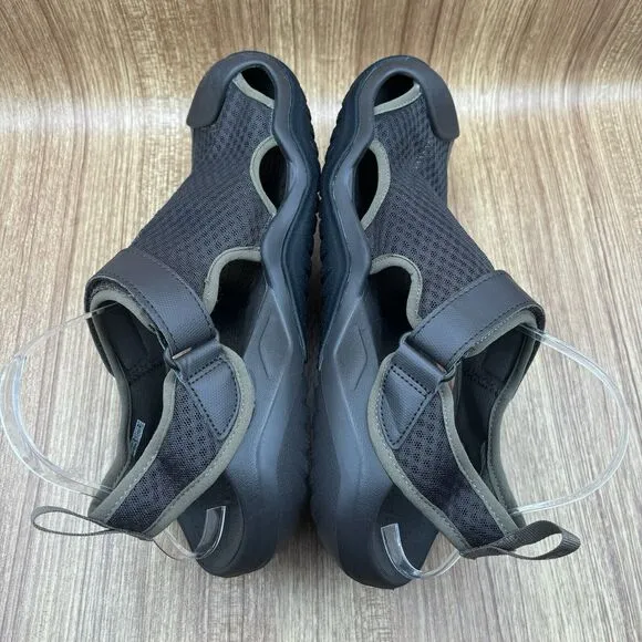 Crocs Swiftwater Sandals Brown Hook and Loop Outdoor Water Mesh Men’s Size 12