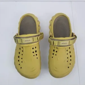 Crocs Unisex Desert Grass Echo Walking Slip On Clogs Shoes US Men's 7/Women's 9