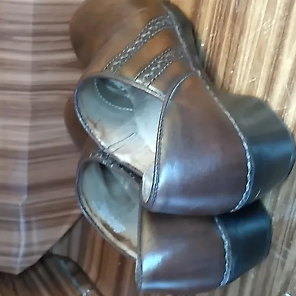 Dansko 38 brown nursing clogs mules office professional shoes 👞 8