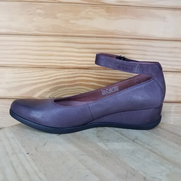 Dansko 40 EUR Shaylee Wedge Heel Ankle Strap Leather Comfort Shoes Waterproof