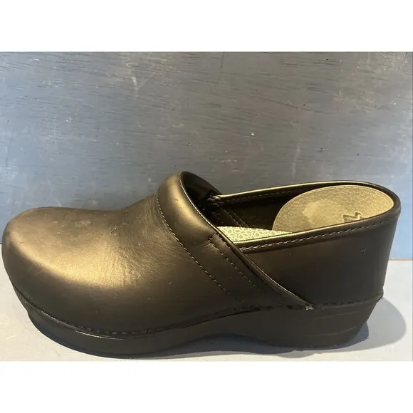 Dansko Clogs Women 41 US 10.5 11 XP 2.0 Professional Slip On Nursing Shoes black