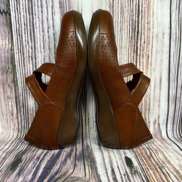 Dansko Cognac Leather Deidra Mary Jane Comfort Shoes