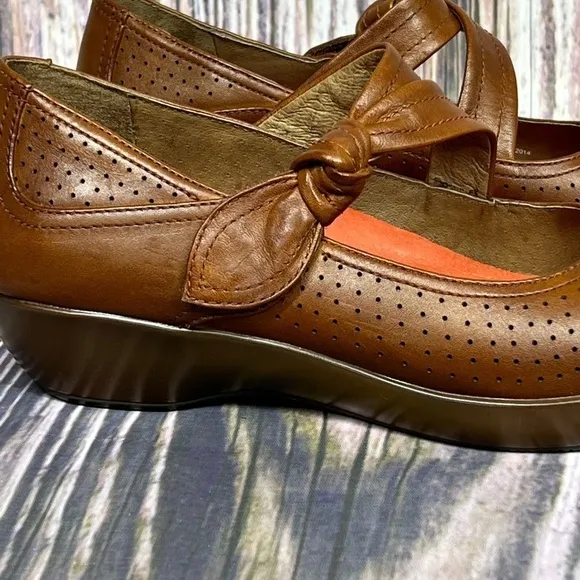 Dansko Cognac Leather Deidra Mary Jane Comfort Shoes