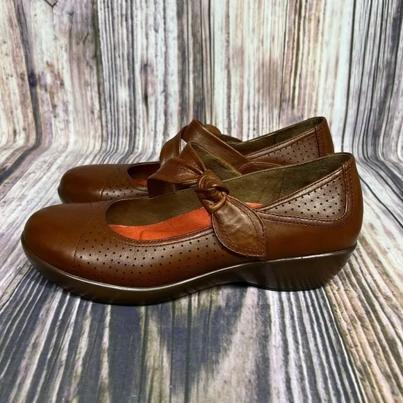 Dansko Cognac Leather Deidra Mary Jane Comfort Shoes
