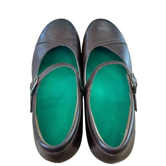 Dansko Fawna Mary Janes Comfort Shoes 7 US 37 EU Brown Minimalist Preppy Nurse