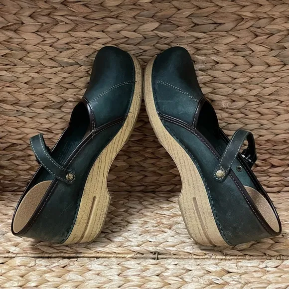 Dansko Marcelle Pro Maryjane Clogs Emerald‎ Green Leather