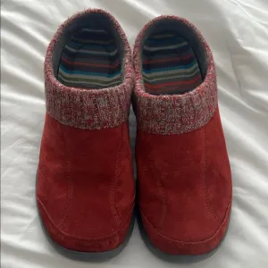 Dansko Mule Suede Comfort Shoes for women. European size 39 or U.S. 8.5.