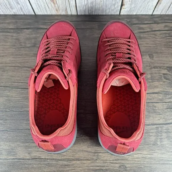 Dansko Paisley Outdoor Waterproof Vibram Sneaker Women's Sz 9.5-10 EU40 Red VGC