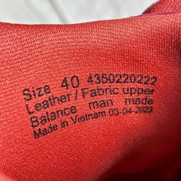 Dansko Paisley Outdoor Waterproof Vibram Sneaker Women's Sz 9.5-10 EU40 Red VGC