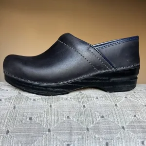 Dansko Professional Clog Shoes Navy Blue Leather Women EU 38 US 7.5 - 8 Comfort