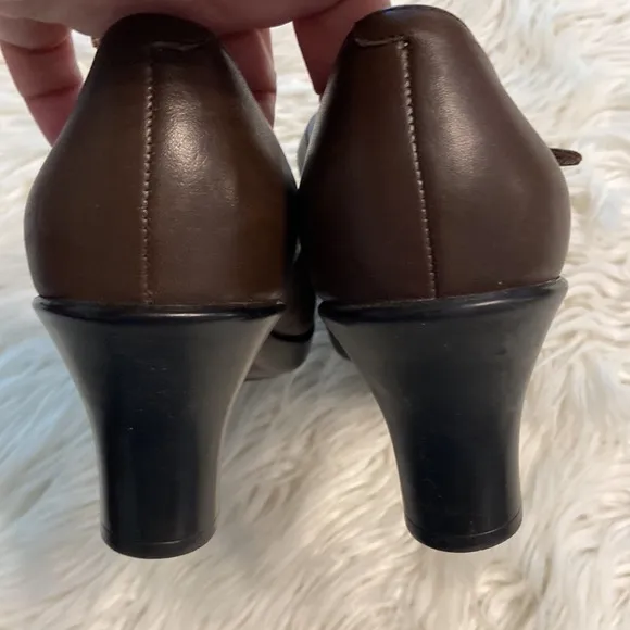 DANSKO Shoes size 41 brown color BNWOT