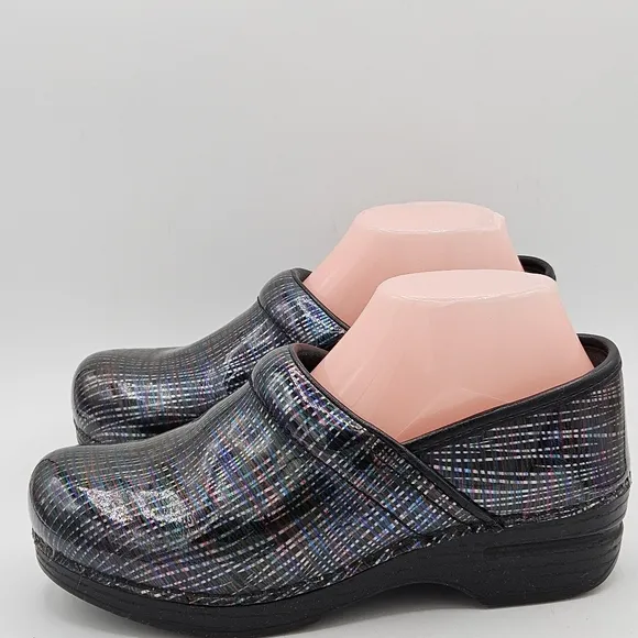 Dansko striped clog shoes size 37 US 6.5 / 7