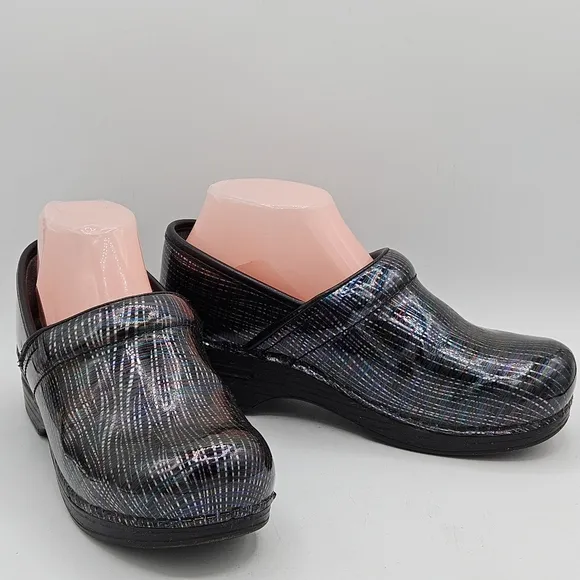 Dansko striped clog shoes size 37 US 6.5 / 7
