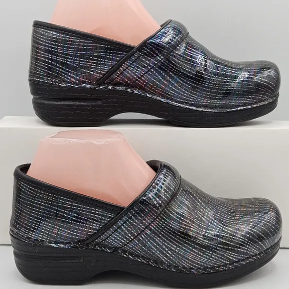 Dansko striped clog shoes size 37 US 6.5 / 7