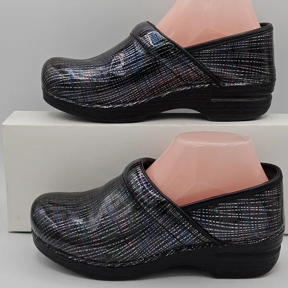 Dansko striped clog shoes size 37 US 6.5 / 7