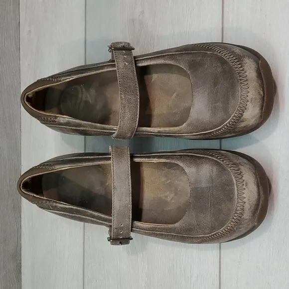 Dansko Women Kate Comfort Distressed Leather Mary Jane Clogs shoes sz 39/8.5-9