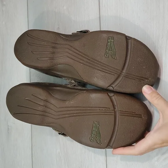 Dansko Women Kate Comfort Distressed Leather Mary Jane Clogs shoes sz 39/8.5-9