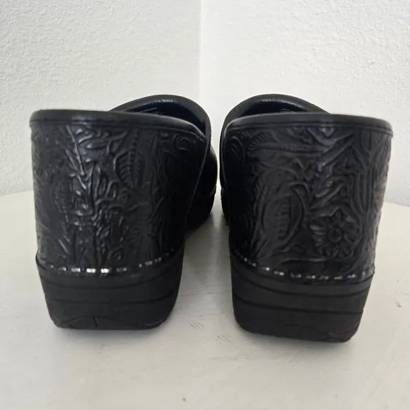 Dansko Women's Black XP 2.0 Floral Embossed Leather Clogs Slip Resistant Size 41