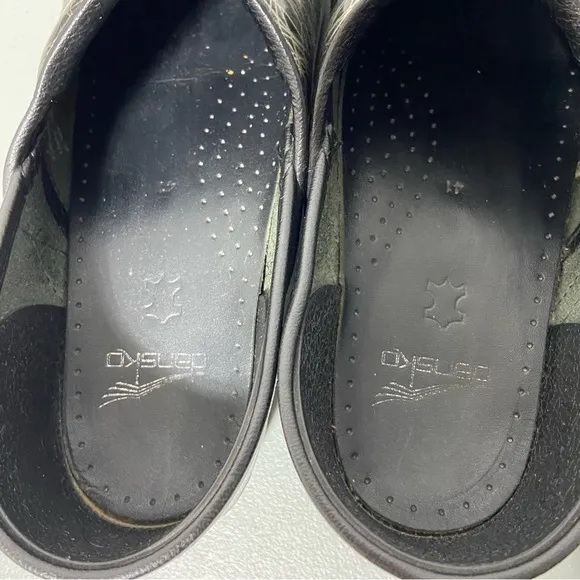 Dansko Women's Clogs Nursing Shoes Metallic Scribble Size 41 / 10.5-11