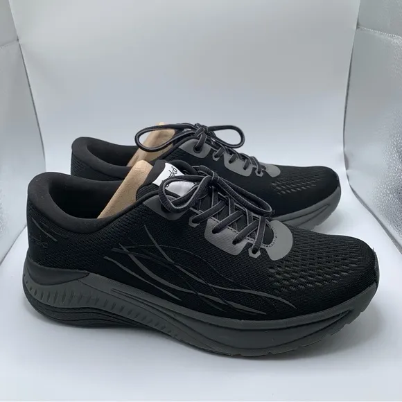 Dansko Women's Size 40 US 9.5-10 Pace Mesh Walking Shoes Black/Grey 2249