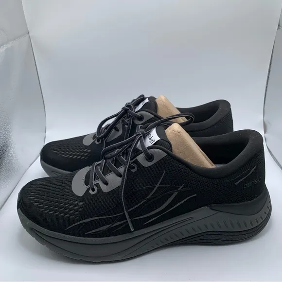 Dansko Women's Size 40 US 9.5-10 Pace Mesh Walking Shoes Black/Grey 2249
