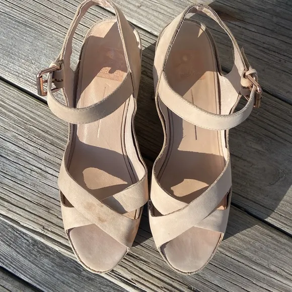 Dolce Vita Sandals Eileen Wedge Women's Size 8.5