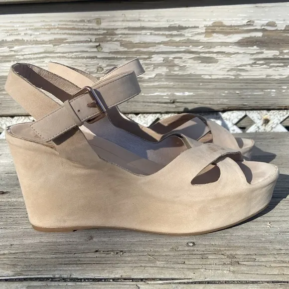 Dolce Vita Sandals Eileen Wedge Women's Size 8.5