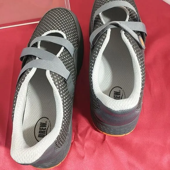 Drew Bayside Women's. SZ 10.5 X wide 4E-5E Walking Shoes.