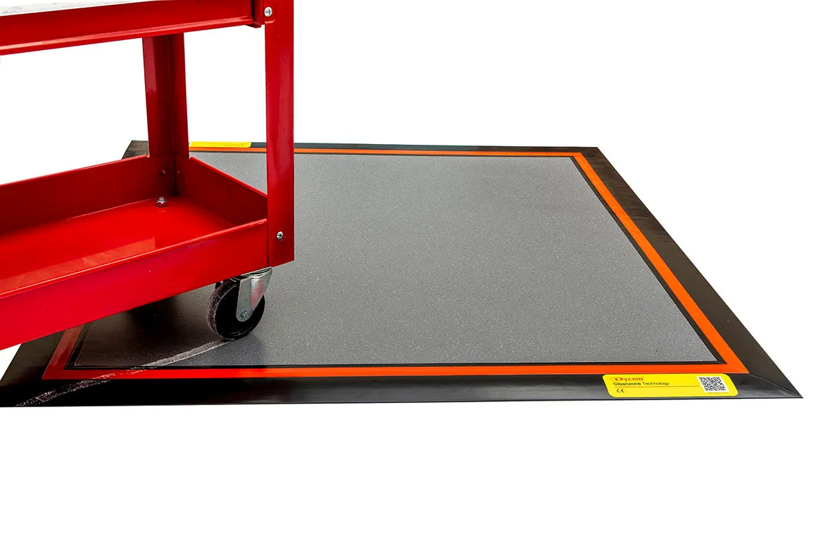 Dycem CZ01FS1212TT , Cleanzone Floor Mat System, 4' X 4', Titanium