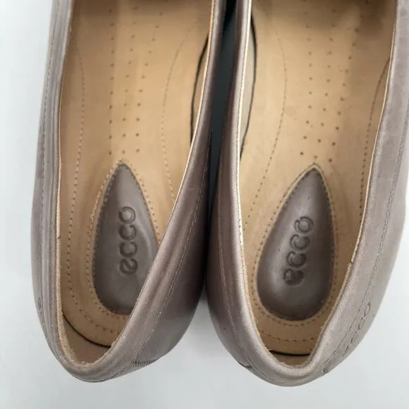 ECCO Shoes Size 41 / 10-10.5 Penny Loafer Snakeskin Taupe Heeled Wedge Comfort