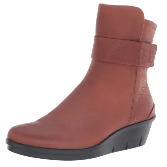 ECCO Skyler Leather HYDROMAX Boots in Brandy 38 8