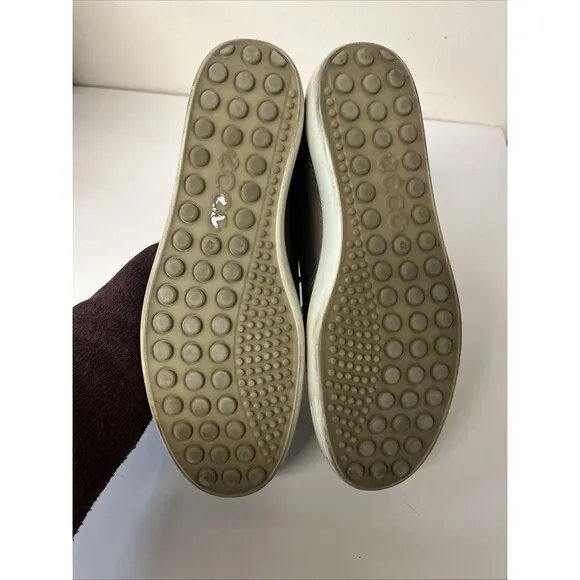 Ecco Soft 7 Shoes Women’s 11 EXTRA WIDE Pewter Metallic Lace Up Comfort Sneakers