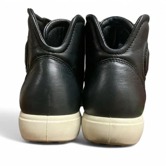 Ecco Women’s Soft 7 Black Leather High Tops Size 9
