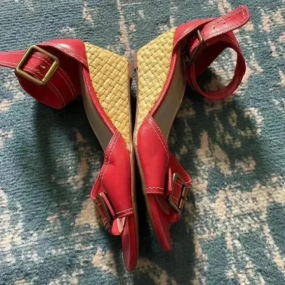 Etienne Aigner ankle strap, wedge, espadrille leather summer shoe nine NWOB