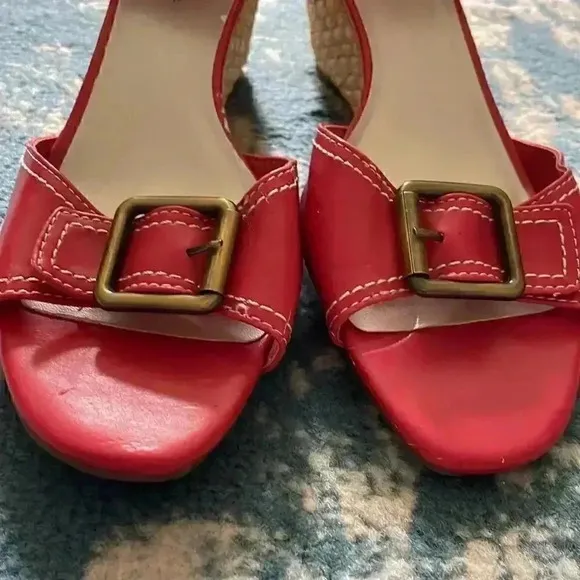 Etienne Aigner ankle strap, wedge, espadrille leather summer shoe nine NWOB
