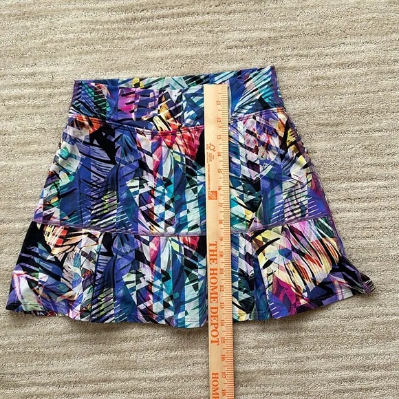 EUC Dona Jo JoJo Eco Skirt | Skort Tennis Golf Abstract Print Size Small | 1