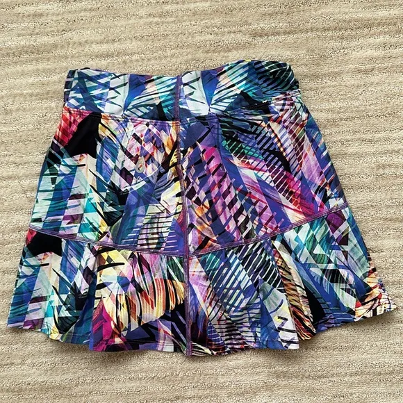EUC Dona Jo JoJo Eco Skirt | Skort Tennis Golf Abstract Print Size Small | 1