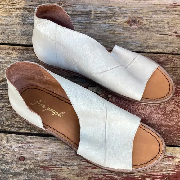 🍀🌸Free People Mont Blanc Sandals🌸🍀
