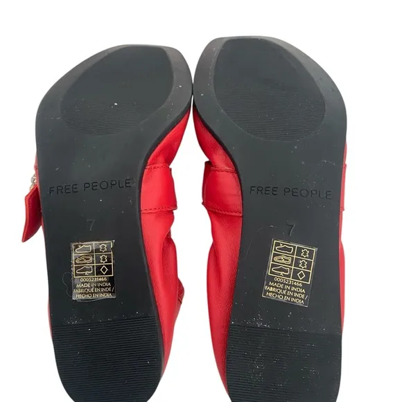 FREE PEOPLE Ursa Gemini Red Leather Ballet Flat with Ornate Buckle  Size: 7