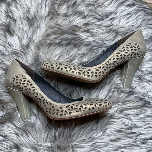 French Connection Shimmer Pump High Heel Shoes sz 10
