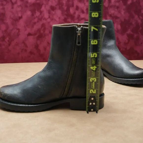 Frye Women Veronica Inside Zip Distressed Brown Leather Ankle Boots sz 5.5