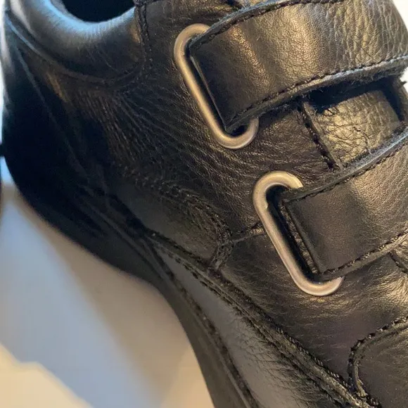 G.H. Bass &amp; Co. SZ 11.5 Black Leather Seymour Men’s Comfort Shoes Strap Closure