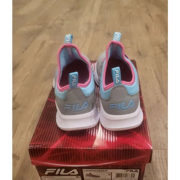 Girls Fila Landbuzzer Sneakers Size 3 Gray Blue Pink